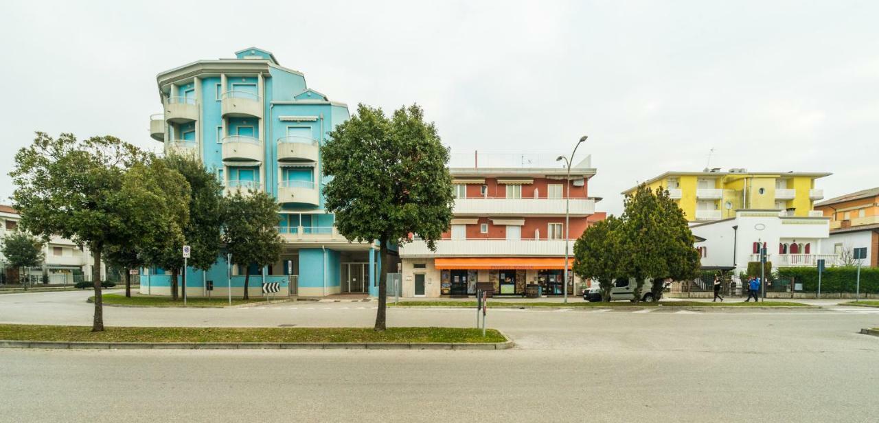 Appartamento A Pochi Passi Dal Mare Каорле Экстерьер фото